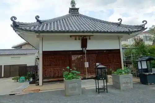 総持寺の本殿