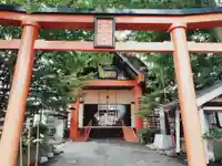 共栄稲荷神社の鳥居