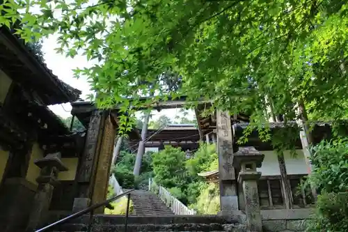 長命寺の山門・神門