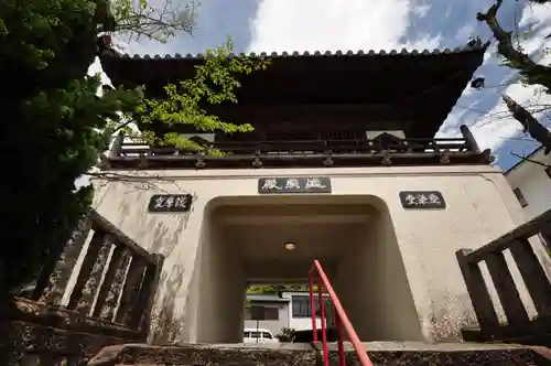 十楽寺の山門・神門