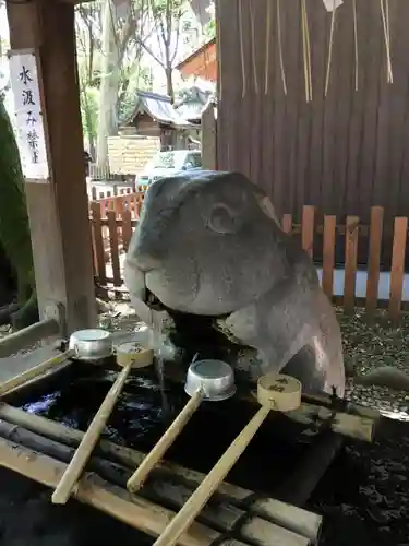調神社の手水舎