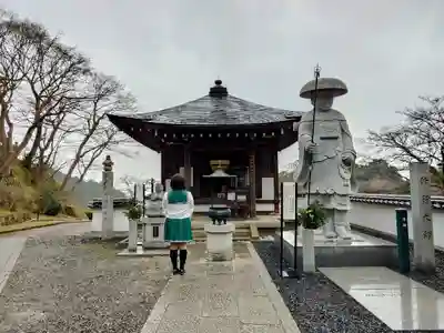 岡寺（龍蓋寺）の本殿・本堂