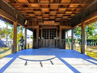 六所社の本殿・本堂