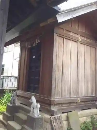 稲荷大明神の本殿・本堂