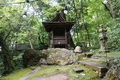 石山寺の末社