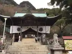 八栗寺の本殿