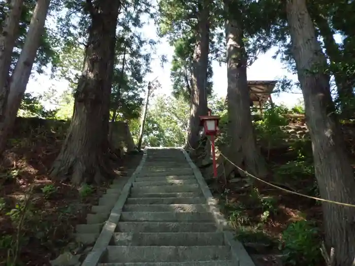 大槌稲荷神社の建物その他