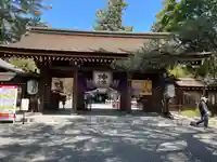 建部大社の山門・神門