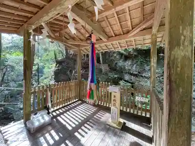 室生龍穴神社(奈良県)
