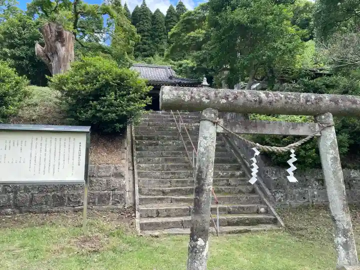 東市来護国神社(鹿児島県)