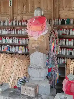 如法寺(鳥追観音)の地蔵