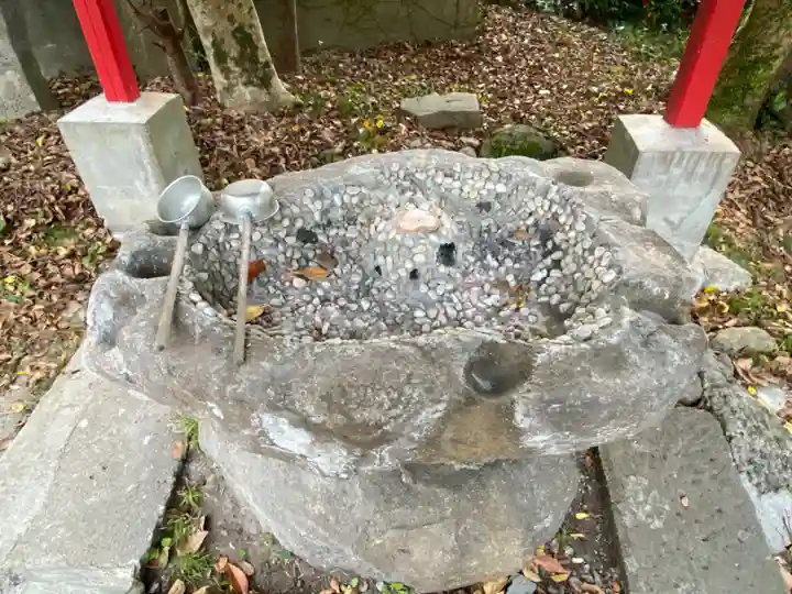照島神社の手水舎