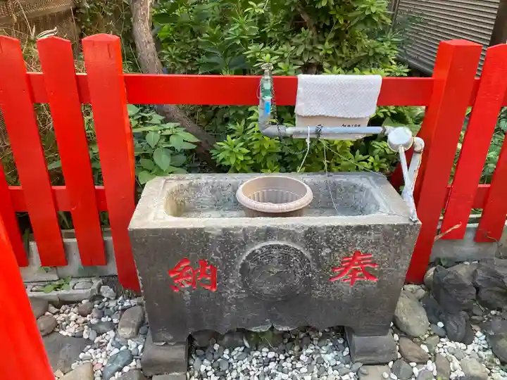 五の日稲荷大明神(神奈川県)