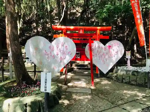 宮地嶽神社の鳥居