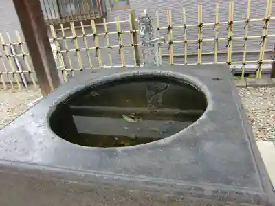 浅間神社の手水舎