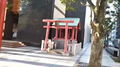 明治座稲荷神社の鳥居