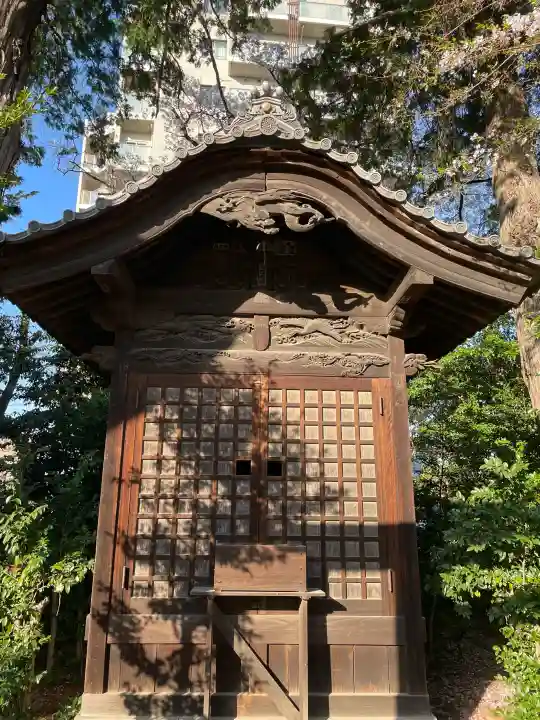 狭山八幡神社の{uncategorized: "未分類", other: "その他", undefined: "問題あり", building: "その他建物", grave: "お墓", sacred_gate: "鳥居", guardian: "狛犬", statue: "像", buddha: "仏像", history: "歴史", nature: "自然", garden: "庭園", animal: "動物", pagoda: "塔", temizu: "手水舎", mountain_gate: "山門・神門", sanctuary: "本殿・本堂", subordinate: "末社・摂社", art: "芸術", scenery: "景色", jizo: "地蔵", ema: "絵馬", goshuin: "御朱印", omikuji: "おみくじ", items: "授与品その他", amulet: "お守り", goshuincho: "御朱印帳", eats: "食事", festival: "お祭り", votive_dance: "神楽", shichigosan: "七五三参", wedding: "結婚式", experience: "体験その他", initially: "初詣", around: "周辺", anti_infection: "感染症対策"}