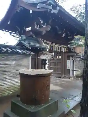 赤坂氷川神社の山門・神門