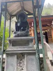 代々木神社の仏像