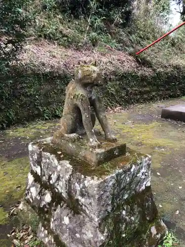 稲荷神社の狛犬