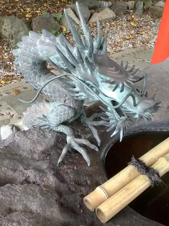 豊藤稲荷神社の手水舎