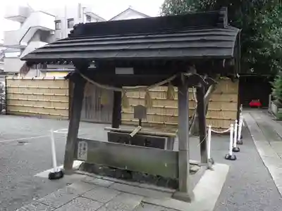 嶺御嶽神社の手水舎