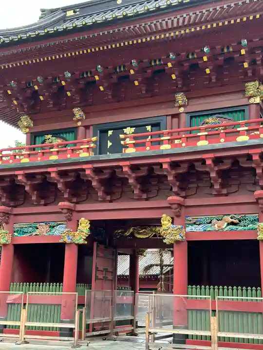 静岡浅間神社の山門・神門