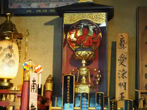 高野寺の本殿・本堂