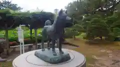 白山神社の像