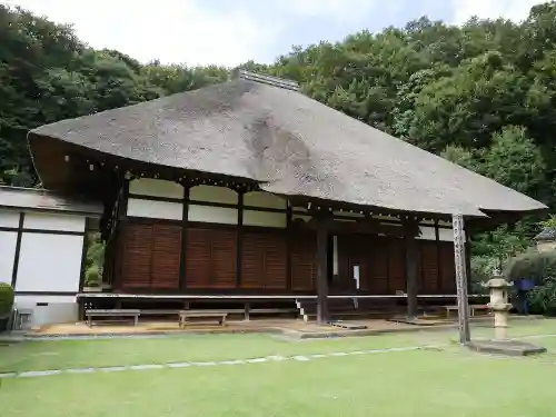 横浜　西方寺の本殿