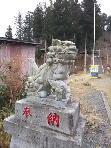 御嶽神社の狛犬