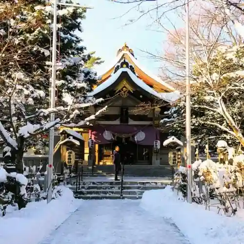 彌彦神社　(伊夜日子神社)の本殿