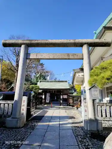 小岩神社の鳥居