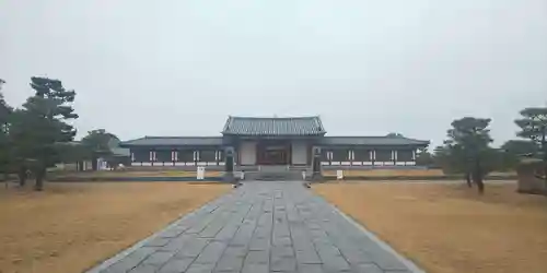 薬師寺の山門