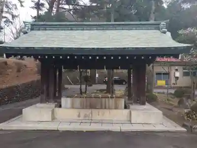 群馬県護国神社の手水舎