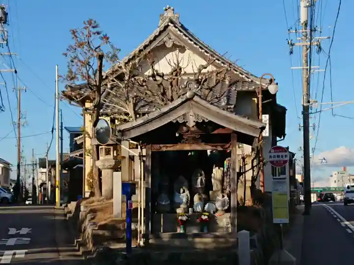 井田観音堂の本殿・本堂