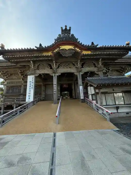 誕生寺の{uncategorized: "未分類", other: "その他", undefined: "問題あり", building: "その他建物", grave: "お墓", sacred_gate: "鳥居", guardian: "狛犬", statue: "像", buddha: "仏像", history: "歴史", nature: "自然", garden: "庭園", animal: "動物", pagoda: "塔", temizu: "手水舎", mountain_gate: "山門・神門", sanctuary: "本殿・本堂", subordinate: "末社・摂社", art: "芸術", scenery: "景色", jizo: "地蔵", ema: "絵馬", goshuin: "御朱印", omikuji: "おみくじ", items: "授与品その他", amulet: "お守り", goshuincho: "御朱印帳", eats: "食事", festival: "お祭り", votive_dance: "神楽", shichigosan: "七五三参", wedding: "結婚式", experience: "体験その他", initially: "初詣", around: "周辺", anti_infection: "感染症対策"}