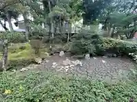 安養寺の{uncategorized: "未分類", other: "その他", undefined: "問題あり", building: "その他建物", grave: "お墓", sacred_gate: "鳥居", guardian: "狛犬", statue: "像", buddha: "仏像", history: "歴史", nature: "自然", garden: "庭園", animal: "動物", pagoda: "塔", temizu: "手水舎", mountain_gate: "山門・神門", sanctuary: "本殿・本堂", subordinate: "末社・摂社", art: "芸術", scenery: "景色", jizo: "地蔵", ema: "絵馬", goshuin: "御朱印", omikuji: "おみくじ", items: "授与品その他", amulet: "お守り", goshuincho: "御朱印帳", eats: "食事", festival: "お祭り", votive_dance: "神楽", shichigosan: "七五三参", wedding: "結婚式", experience: "体験その他", initially: "初詣", around: "周辺", anti_infection: "感染症対策"}