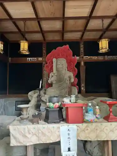 霊山寺の{uncategorized: "未分類", other: "その他", undefined: "問題あり", building: "その他建物", grave: "お墓", sacred_gate: "鳥居", guardian: "狛犬", statue: "像", buddha: "仏像", history: "歴史", nature: "自然", garden: "庭園", animal: "動物", pagoda: "塔", temizu: "手水舎", mountain_gate: "山門・神門", sanctuary: "本殿・本堂", subordinate: "末社・摂社", art: "芸術", scenery: "景色", jizo: "地蔵", ema: "絵馬", goshuin: "御朱印", omikuji: "おみくじ", items: "授与品その他", amulet: "お守り", goshuincho: "御朱印帳", eats: "食事", festival: "お祭り", votive_dance: "神楽", shichigosan: "七五三参", wedding: "結婚式", experience: "体験その他", initially: "初詣", around: "周辺", anti_infection: "感染症対策"}