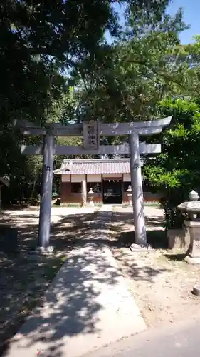 塩野神社の鳥居