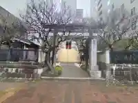 静岡天満宮の{uncategorized: "未分類", other: "その他", undefined: "問題あり", building: "その他建物", grave: "お墓", sacred_gate: "鳥居", guardian: "狛犬", statue: "像", buddha: "仏像", history: "歴史", nature: "自然", garden: "庭園", animal: "動物", pagoda: "塔", temizu: "手水舎", mountain_gate: "山門・神門", sanctuary: "本殿・本堂", subordinate: "末社・摂社", art: "芸術", scenery: "景色", jizo: "地蔵", ema: "絵馬", goshuin: "御朱印", omikuji: "おみくじ", items: "授与品その他", amulet: "お守り", goshuincho: "御朱印帳", eats: "食事", festival: "お祭り", votive_dance: "神楽", shichigosan: "七五三参", wedding: "結婚式", experience: "体験その他", initially: "初詣", around: "周辺", anti_infection: "感染症対策"}