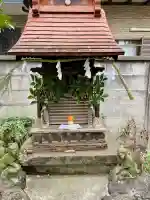 戸田稲荷神社の{uncategorized: "未分類", other: "その他", undefined: "問題あり", building: "その他建物", grave: "お墓", sacred_gate: "鳥居", guardian: "狛犬", statue: "像", buddha: "仏像", history: "歴史", nature: "自然", garden: "庭園", animal: "動物", pagoda: "塔", temizu: "手水舎", mountain_gate: "山門・神門", sanctuary: "本殿・本堂", subordinate: "末社・摂社", art: "芸術", scenery: "景色", jizo: "地蔵", ema: "絵馬", goshuin: "御朱印", omikuji: "おみくじ", items: "授与品その他", amulet: "お守り", goshuincho: "御朱印帳", eats: "食事", festival: "お祭り", votive_dance: "神楽", shichigosan: "七五三参", wedding: "結婚式", experience: "体験その他", initially: "初詣", around: "周辺", anti_infection: "感染症対策"}