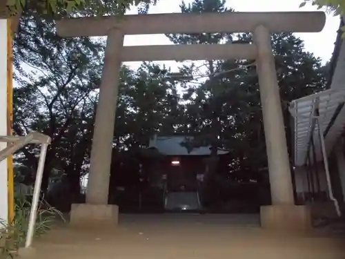 子神社の鳥居