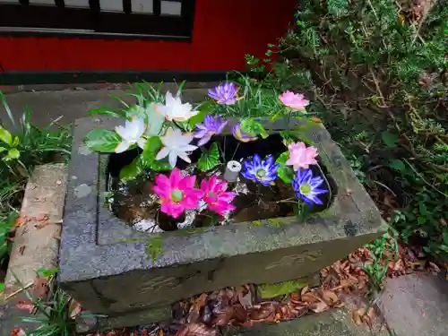 磯山弁財天の手水舎