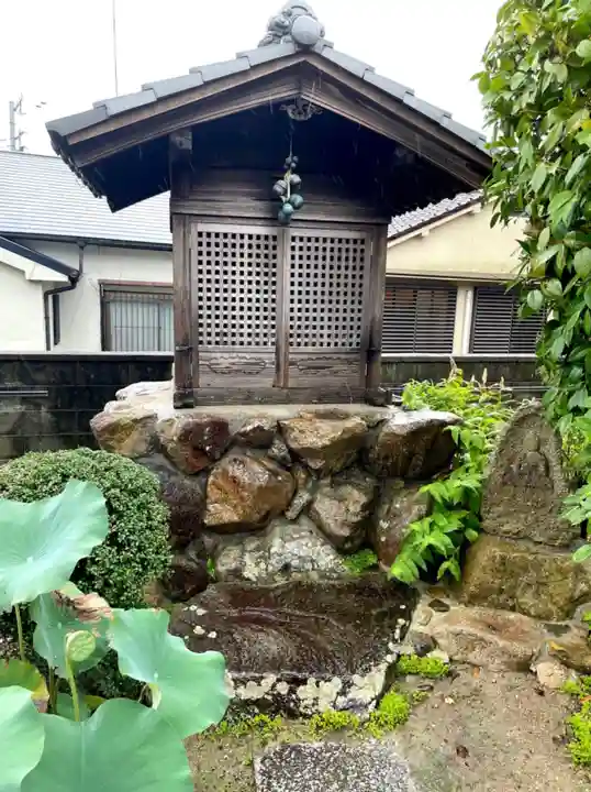 明泉寺の末社・摂社