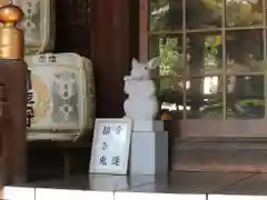 岡崎神社の狛犬