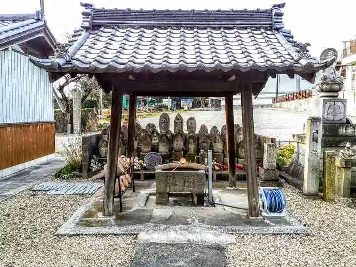 佛國山 天性寺の手水舎