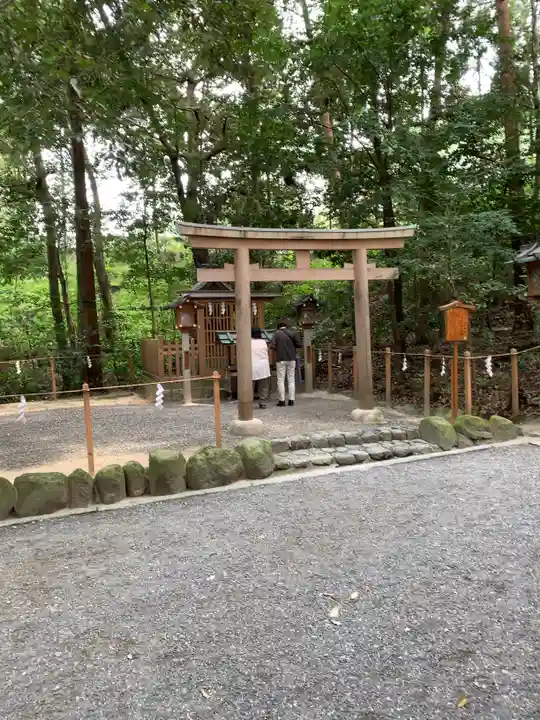 大神神社の末社・摂社