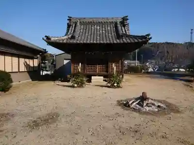 地主社のその他建物