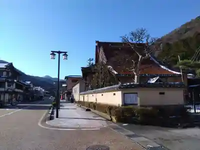 恩栄寺(石川県)